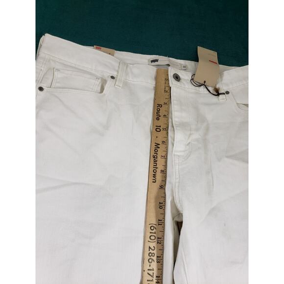 Levis Jeans Size 16 Womens White Pants Stretch Mid Rise Classic Capri Cuffed NWT - Picture 12 of 16